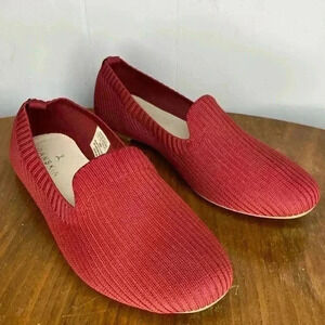 Danskin Ribbed Smoking Loafer Womens Size 8 Red Cranberry